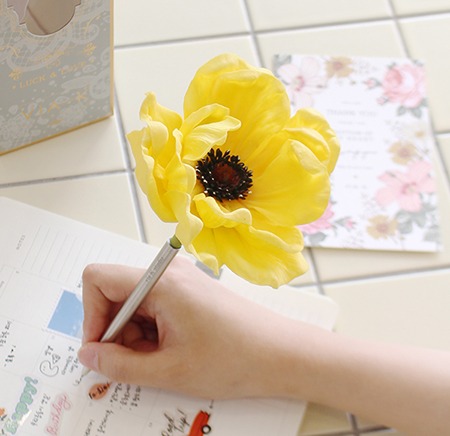 옐로우 러블리 아네모네 플라워펜 - yellow lovely anemone flower pen