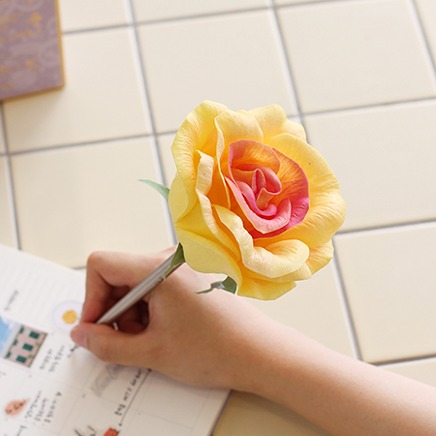 옐로우오렌지 엘레강스 로즈 장미 플라워펜 - yellow orange elegance rose flower pen